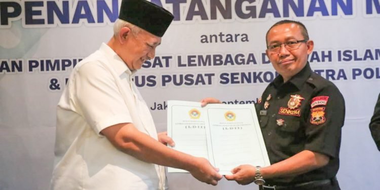 LDII dan Senkom Mitra Polri Tandatangani Nota Kesepahaman Penguatan Moral dan Karakter Bangsa
