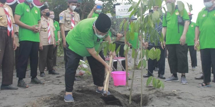 Hari Menanam Pohon Indonesia, LDII Ajak Masyarakat Ibadah dengan Tanam Pohon
