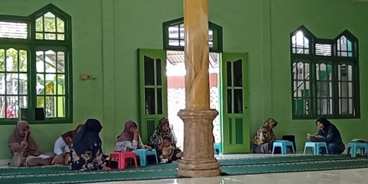 Pengajian Rutin Ibu-Ibu LDII Tungkal Ilir Jadi Sarana Peningkatan Keimanan Jamaah Setiap Jum’at