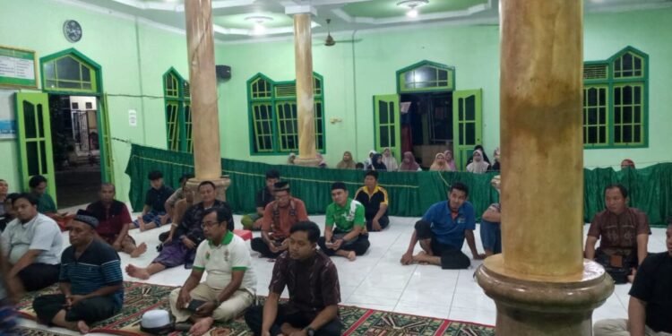 Pengajian Daring DPW LDII Jambi Berlangsung Khidmat, Warga LDII Kuala Tungkal Antusias Mengikuti