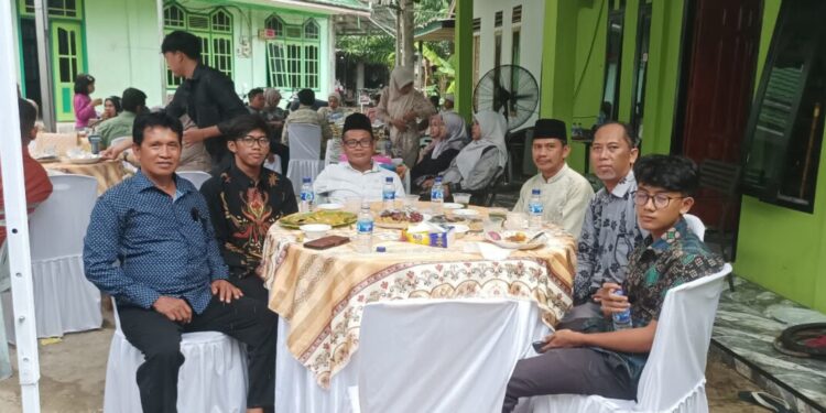 Ketua LDII Tanjab Barat Hadiri Tasyakuran Aqiqah di Tungkal Harapan